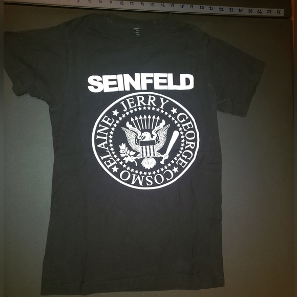 Small Black Seinfeld In Ramones Logo Style T-Shirt - Picture 2 of 2